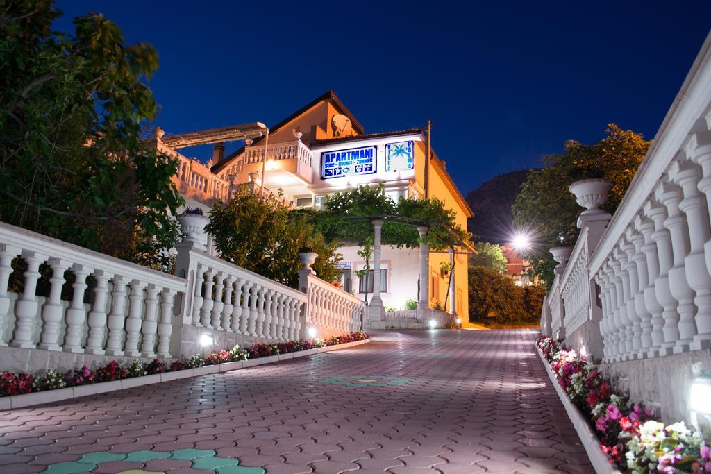 Villa Palma Guesthouse モスタル エクステリア 写真