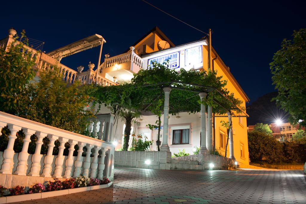 Villa Palma Guesthouse モスタル エクステリア 写真