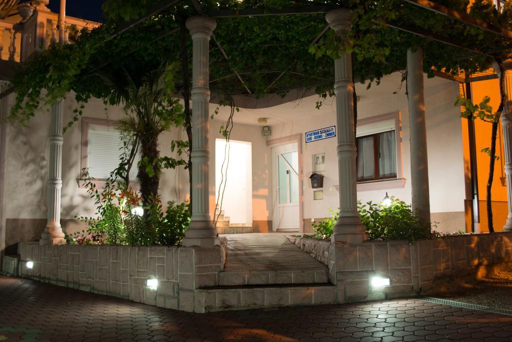 Villa Palma Guesthouse モスタル エクステリア 写真
